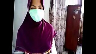 awek tudung pecah dara