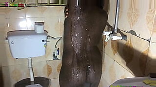 tamil antis bathing sex