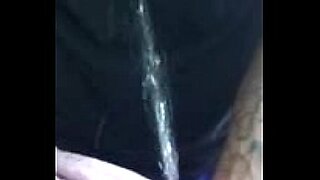 squirting pussy brunet