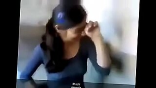 indian hot girl fuck by two guys