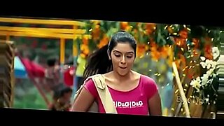 tamil actress clever boom slip