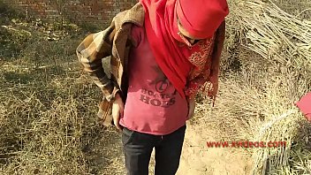 indian wife hot kissing outdoor