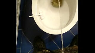 cleaning asian toilet pissing floor