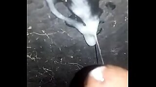 pissing pussy in