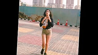 hot videos of sophie choudhary