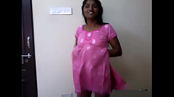 indian aunty see petticoat
