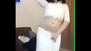 indian desi girl red saree hospital fucked colleague hotel room