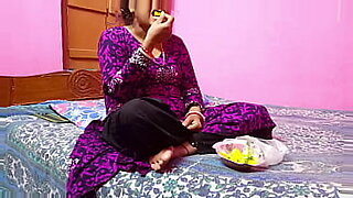 desi indian student honeymoon in saree6