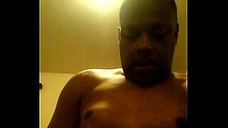 femboy webcam cumshot