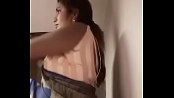 beautifull indian aunts saree romance with fuck videos
