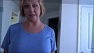 mom telling son feed me your cum