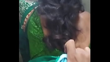 indian girl crying car mms