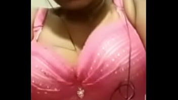 indian girls removing saree blouse showing beautyful boobs