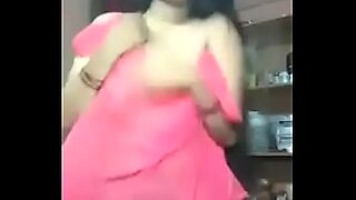 indian girl solo dance in room