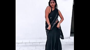 tamil 45yr village old aunty saree blouse boob sex videos pornwapco