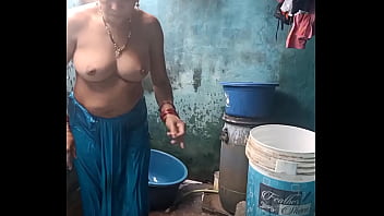 indian aunty megha rani self made nude video part 3