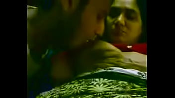 indian aunty and young bhatija sex videos