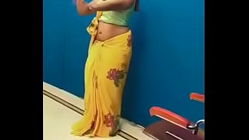 arabian pardha hot girls removing saree blouse showing beautyful boobs