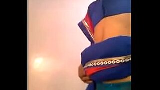 ooty hotel hidden cam tamil aunty sex in saree vidoe download 1