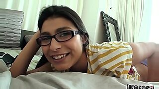 miya khan ke video sexy
