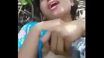 lesbian rubbing pussy with nipple