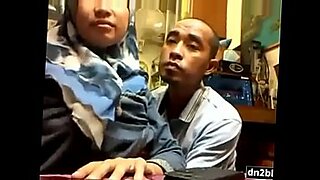 video sex abg keluar air mani