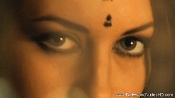 indian hot girl fuck by two guys