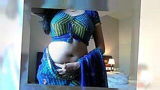 indian 3x mom