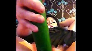 hot mature brunette big dildo deep cucumber