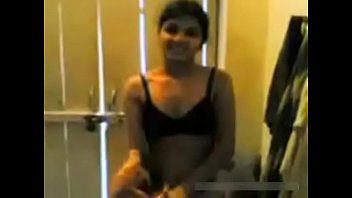indian girls removing saree blouse showing beautyful boobs