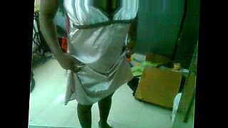 shamli girl remove clothes