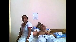 mom son and sisters very hot sex video