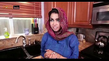 hijab girl face squirt