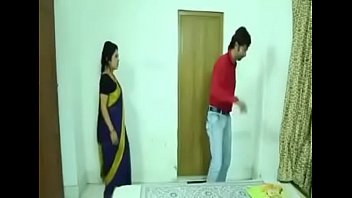 indian desi girl red saree hospital fucked colleague hotel room