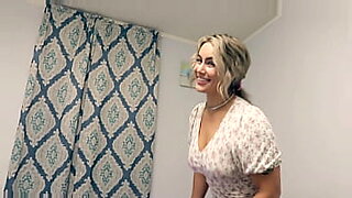 hot step mom massage fucking video