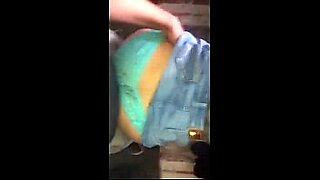 videos voyeur bajo la falda de colegials bolivianas sin calzon enseñando los pelitos