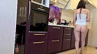 xxx vids vidio sek mom and son