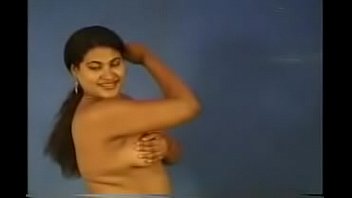 bollywood actress lara datta nude video