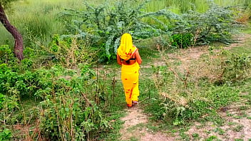 nudbiles village girl