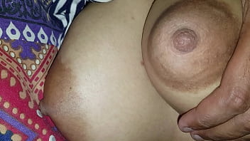 bbw saggy big nipples milk