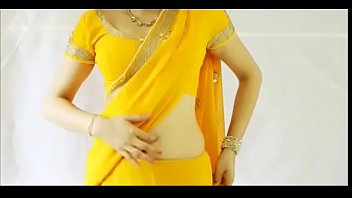 indian boy removing mallu actress removing sindhu saree blouse bra boobs fucking