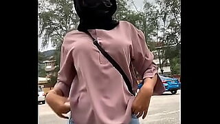 awek melayu remajaa sekolah tahan sakit