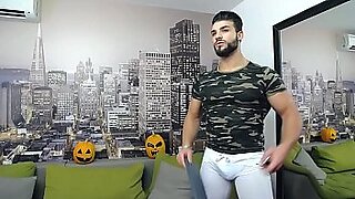 2 muscle super analy str8 romanian boys cum on cam big cocks